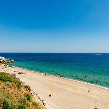Rent4Rest - Sesimbra Ocean View Studio Exterior photo