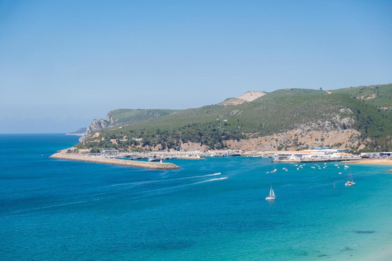 Rent4Rest - Sesimbra Ocean View Studio Exterior photo