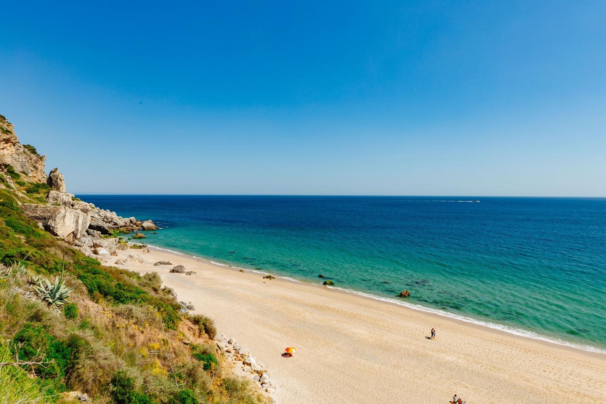 Rent4Rest - Sesimbra Ocean View Studio Exterior photo