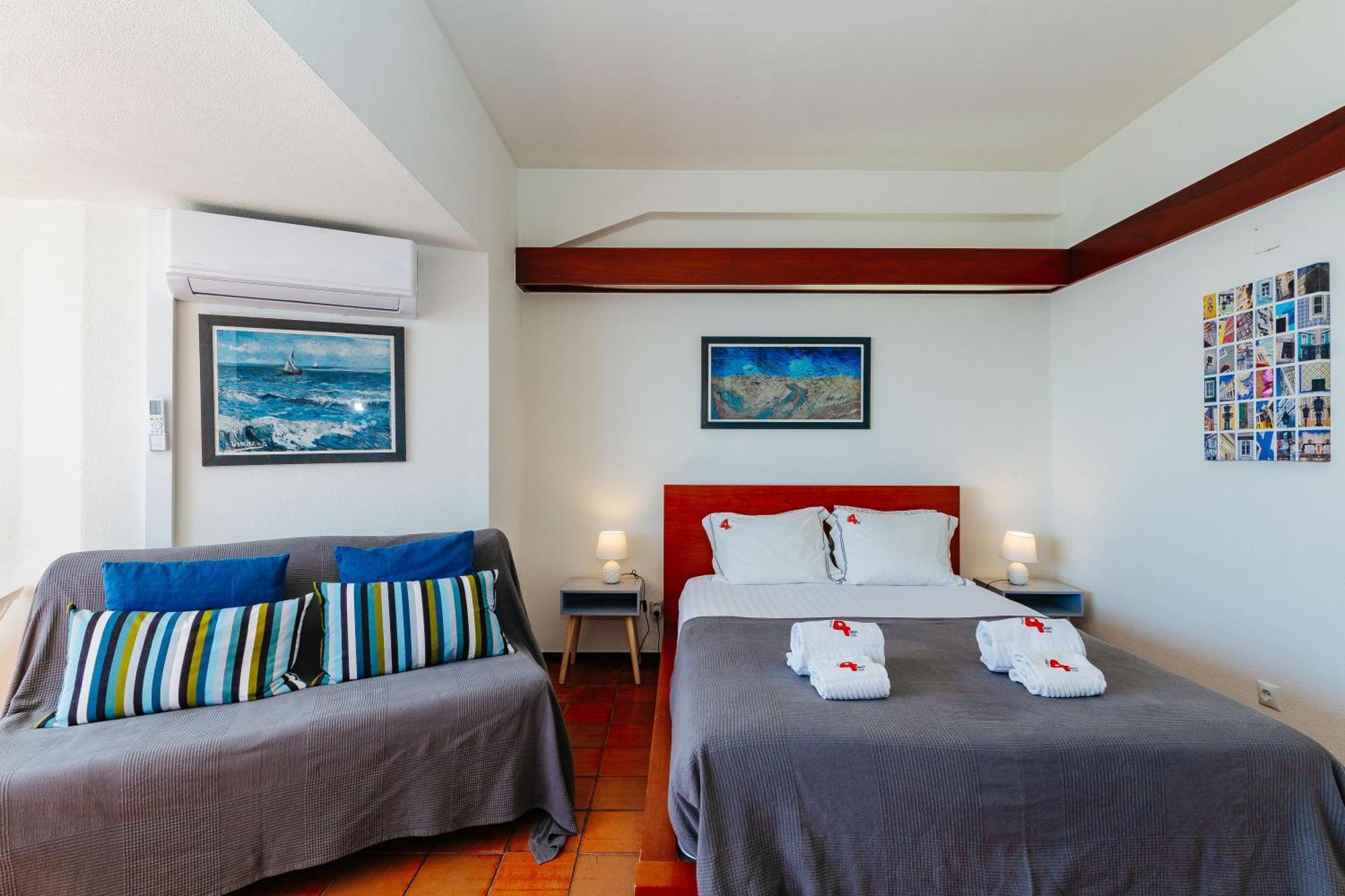 Rent4Rest - Sesimbra Ocean View Studio Exterior photo