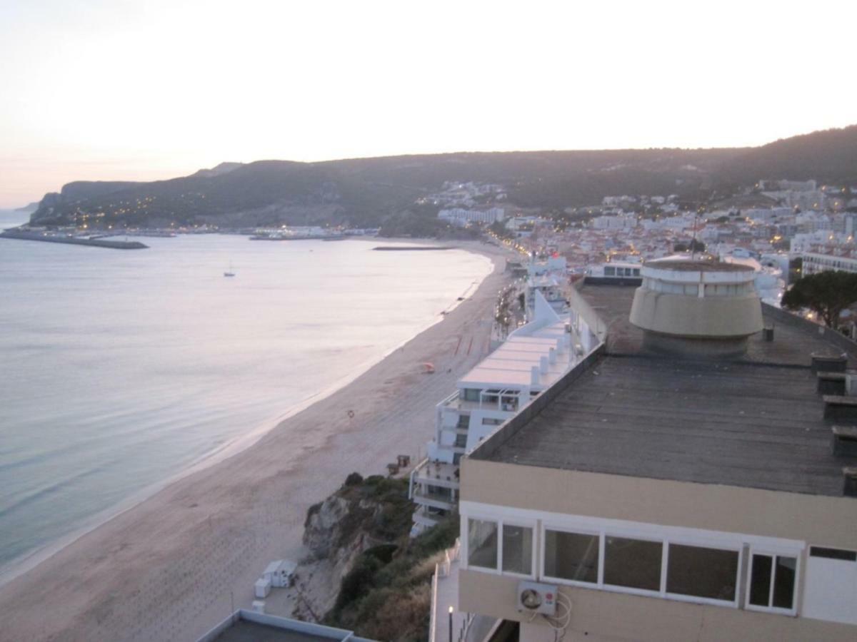 Rent4Rest - Sesimbra Ocean View Studio Exterior photo